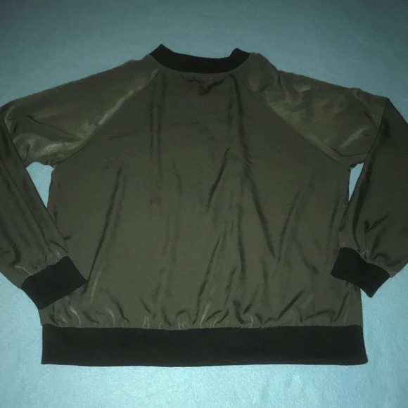 WEST KIE silky soft bomber jacket olive green zip up embroidered roses size L - Picture 3 of 9